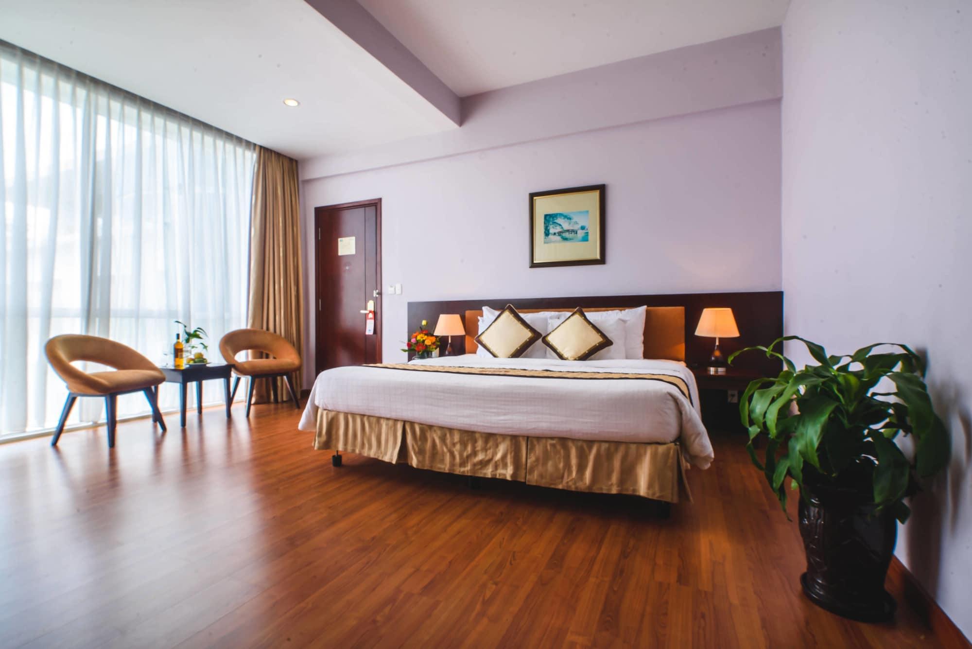 Mondial Hotel Hue Esterno foto