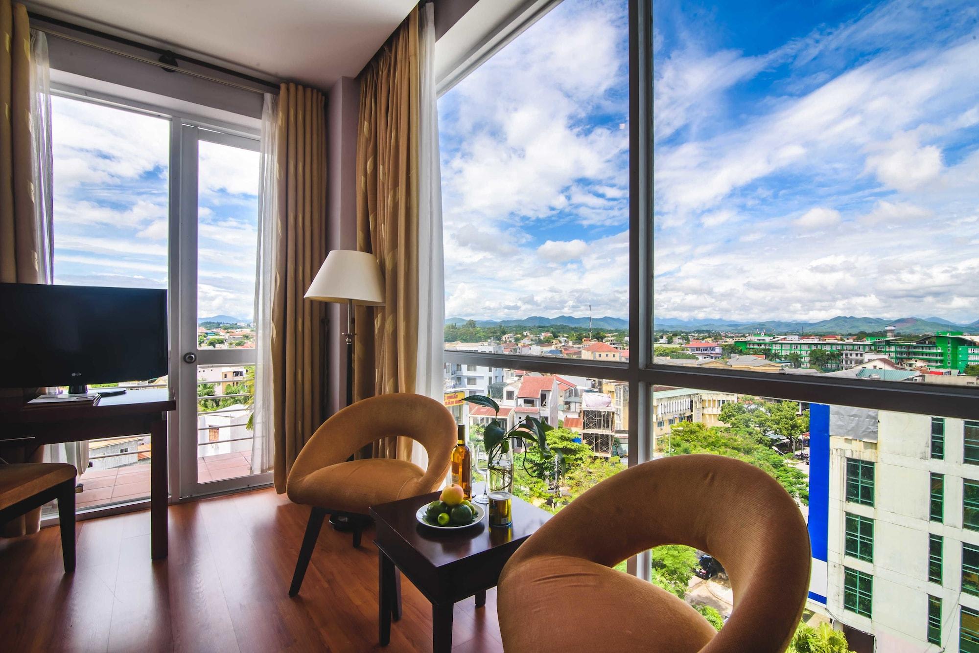 Mondial Hotel Hue Esterno foto