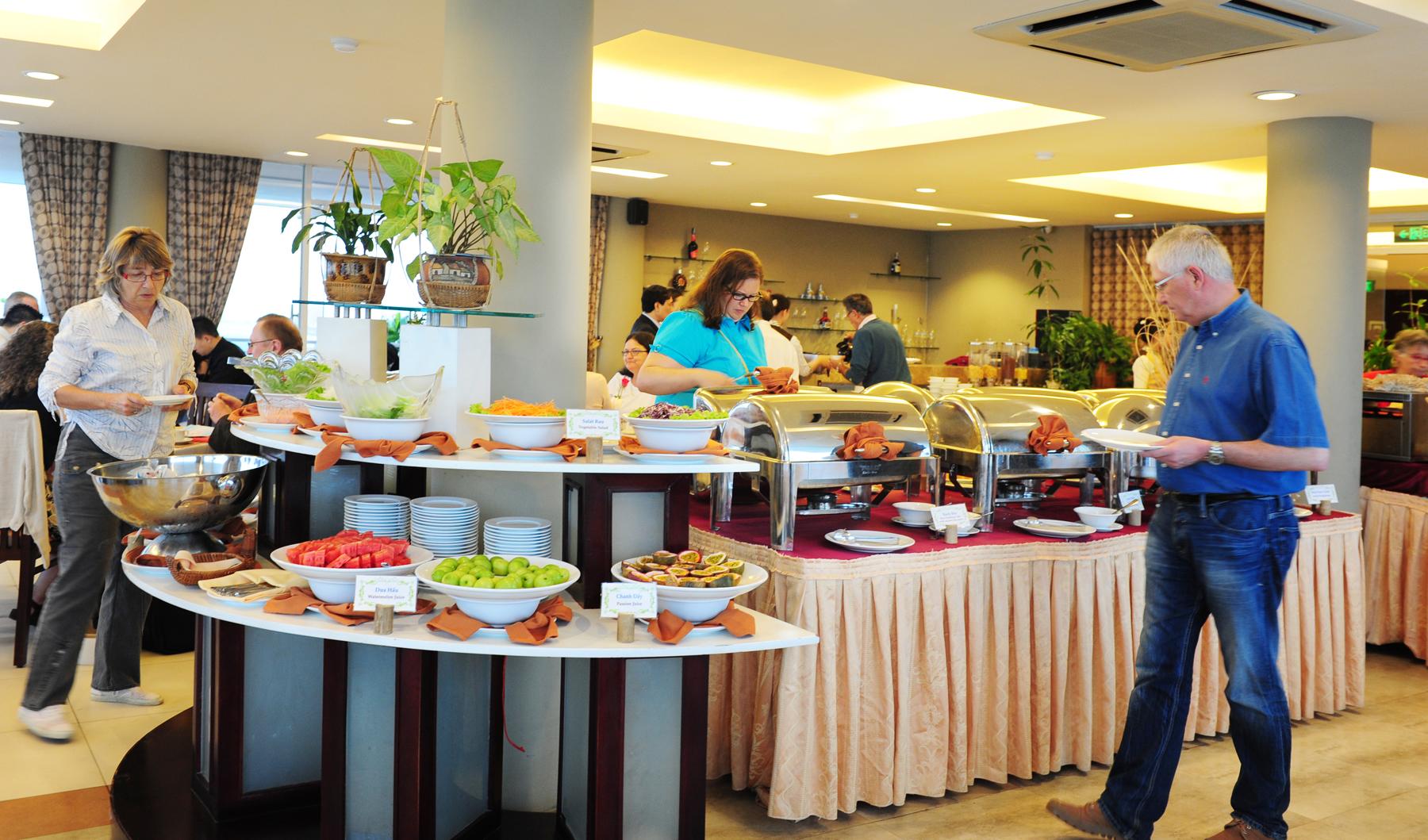 Mondial Hotel Hue Esterno foto