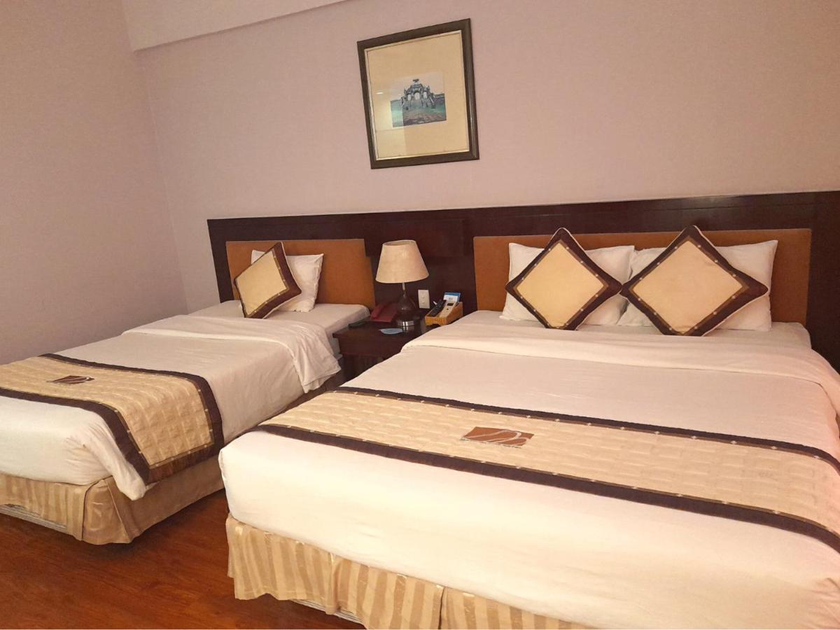 Mondial Hotel Hue Esterno foto