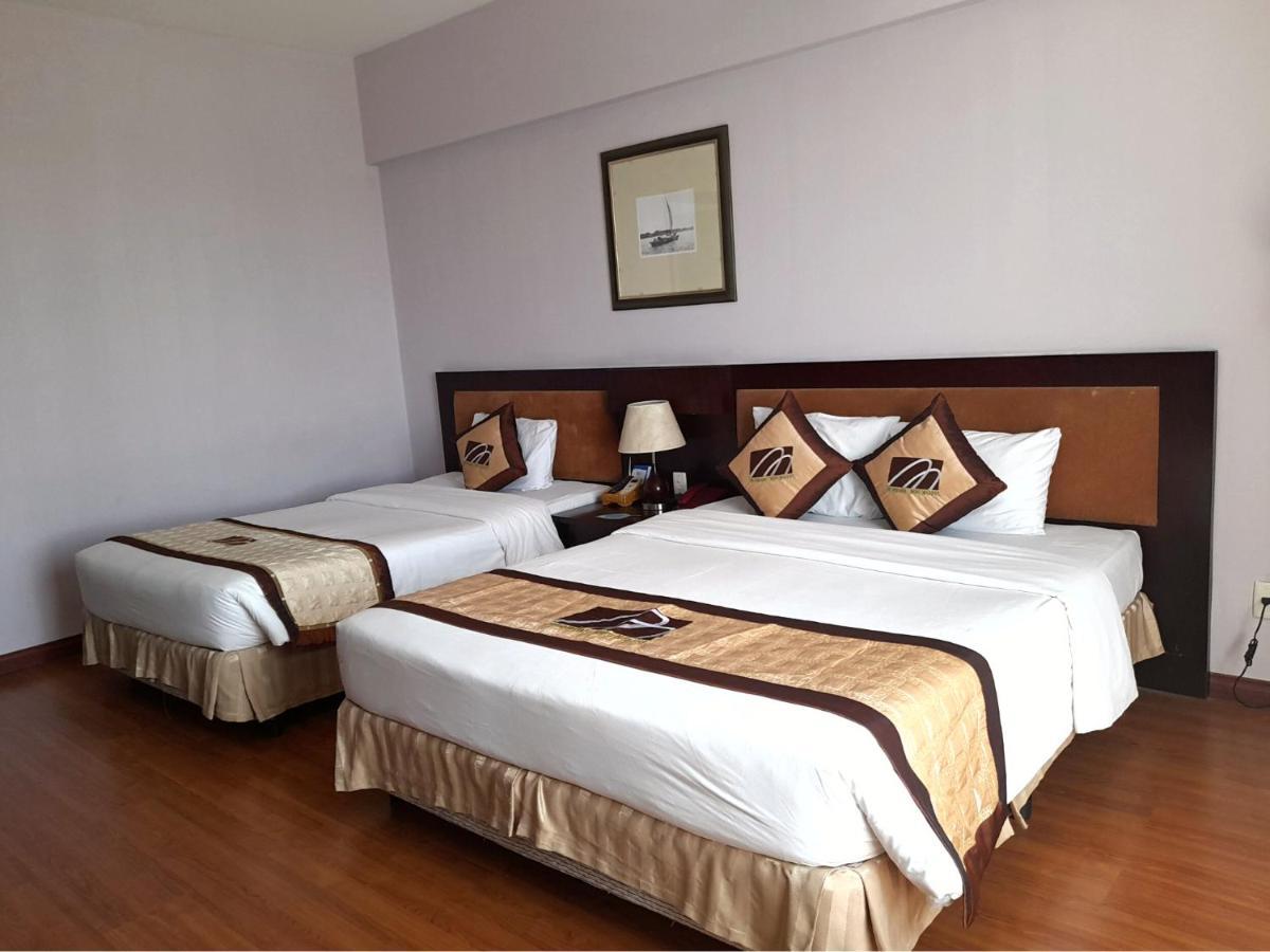 Mondial Hotel Hue Esterno foto